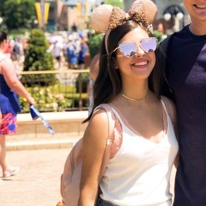 American Eagle White Eyelet Tank 🤩